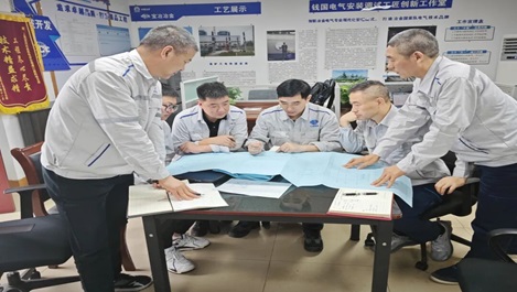 上海腾博汇游戏官网员工钱国获中华全国总工会传递表彰